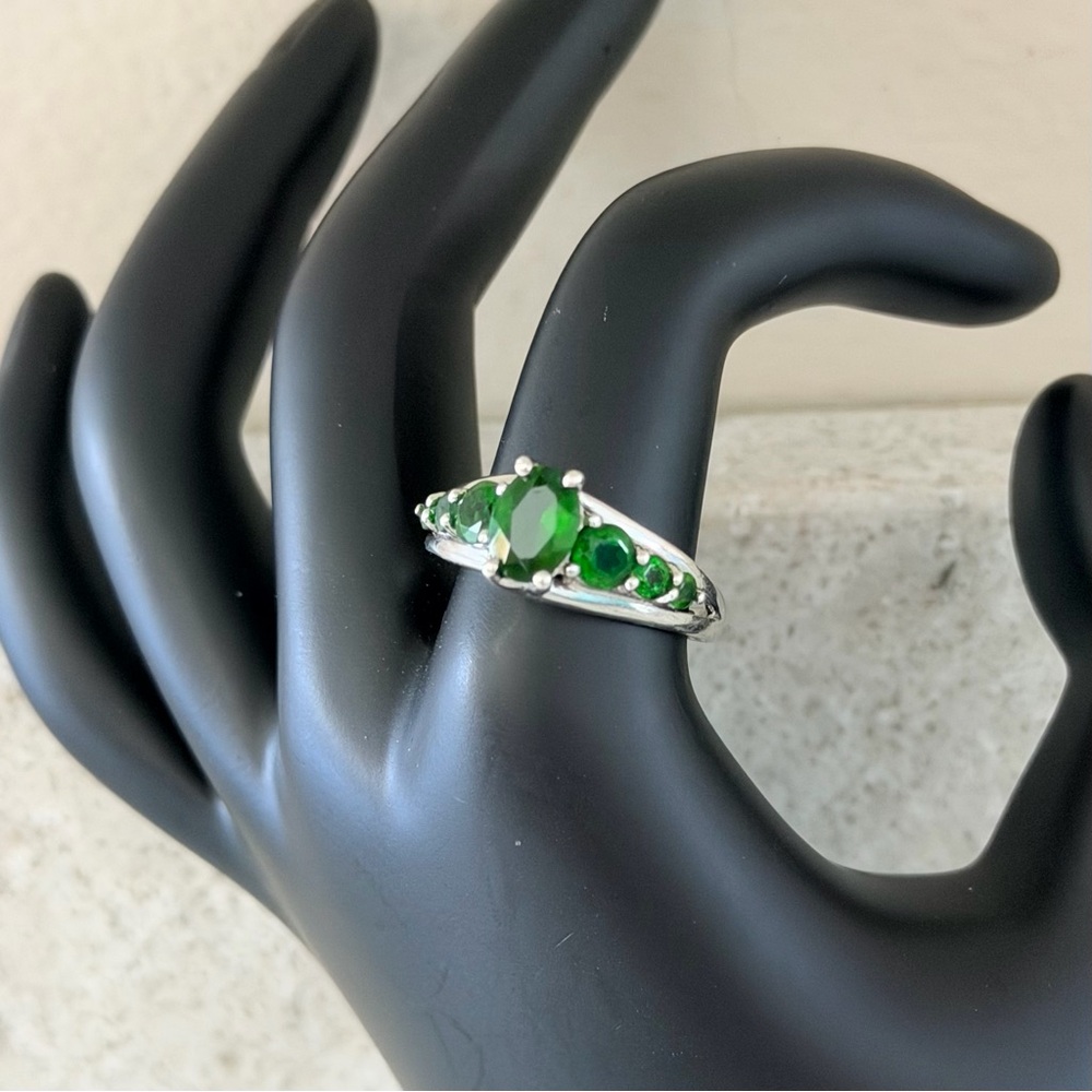 JTV Green Chrome Diopside 2.60CTW, Sterling Silver Sz 9